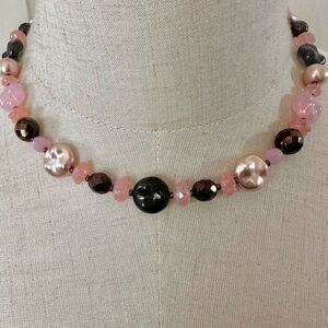 Pink faux pearl beaded necklace